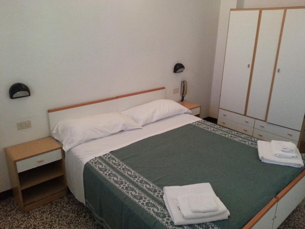 ריצ'יונה Fiorina Bed&Breakfast - Colazione Fino A Mezzogiorno - Beach Village Gratuito - Aquafan25 Oltremare20 חדר תמונה