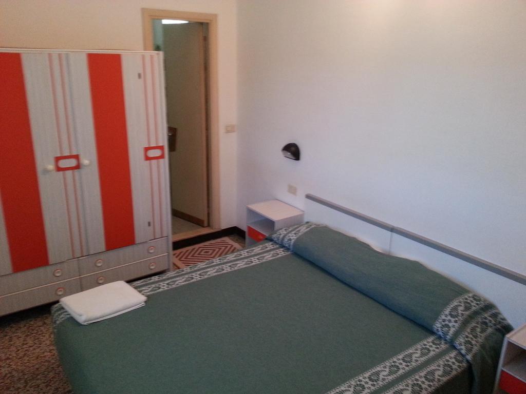 ריצ'יונה Fiorina Bed&Breakfast - Colazione Fino A Mezzogiorno - Beach Village Gratuito - Aquafan25 Oltremare20 חדר תמונה